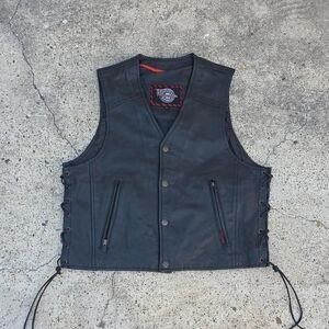 Milwaukee Motorcycle Black Leather Vest Size Large